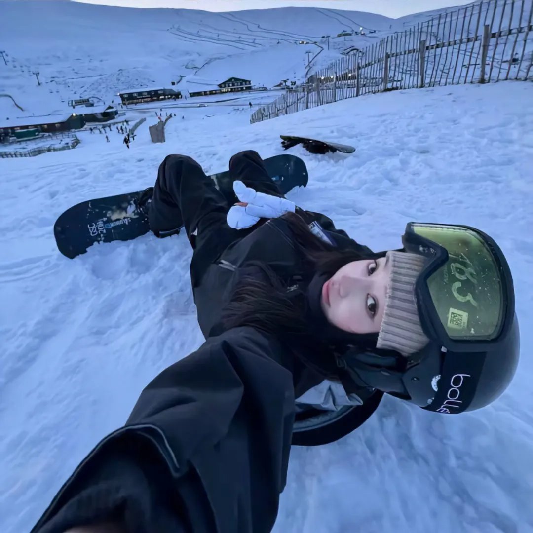 绝代天子万年臣